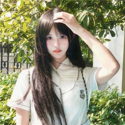屋顶上的绿宝石